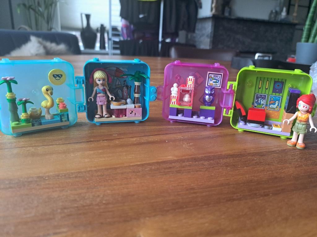 Lego Friends speelcubus, Ophalen of Verzenden, Zo goed als nieuw