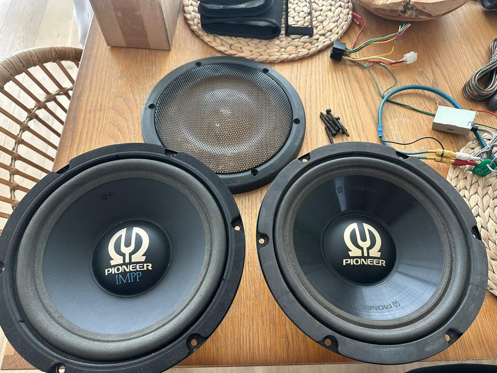 Pioneer ts-w252f + ts-w251c, Auto diversen, Ophalen of Verzenden, Gebruikt