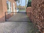 Zwart zwaar hek, afm. 2.80 lang en 100 cm hoog., Ophalen, Met poort, Gebruikt, Spijlenhekwerk