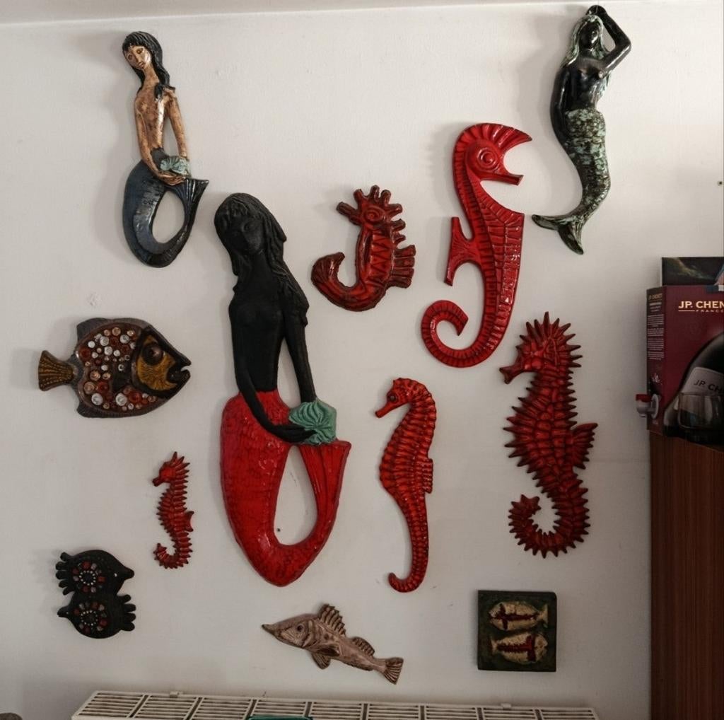 Keramiek wandobjecten: zeemeerminnen, zeepaardjes, vissen, Antiek en Kunst, Ophalen of Verzenden