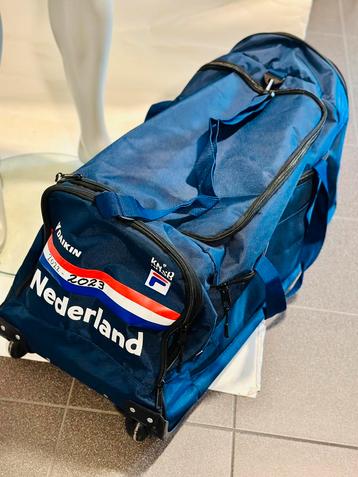 Weekendtas sporttas reistas tas Nederland 80x40x40 Fila beschikbaar voor biedingen