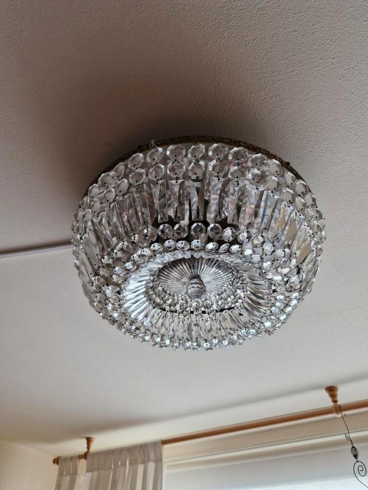 2 antieke bronzen kristallen plafonnières zeer goede staat, Huis en Inrichting, Lampen | Plafondlampen, Zo goed als nieuw, Ophalen of Verzenden