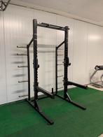 Matrix magnum half rack fitness, Sport en Fitness, Fitnessmaterialen, Overige typen, Ophalen of Verzenden, Zo goed als nieuw