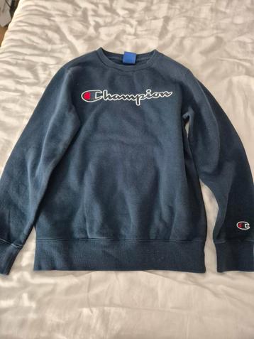 Champion Sweater Maat Large beschikbaar voor biedingen
