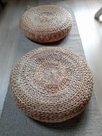 Poef rond  Alseda van Ikea .2 stuks  van riet, Huis en Inrichting, Banken | Voetenbanken en Poefen, Ophalen, Gebruikt, Rond, 50 tot 75 cm