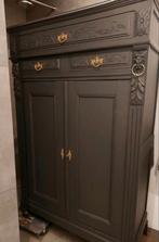 Prachtige meidenkast . Gerestyled. Kast is antraciet zwart, Ophalen, Zo goed als nieuw, 25 tot 50 cm, 200 cm of meer