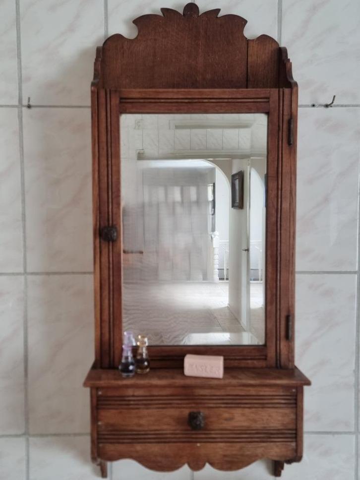 antiek medicijnkastje oud badkamerkastje Frans spiegelkastje, Antiek en Kunst, Curiosa en Brocante, Ophalen of Verzenden