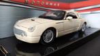 Ford Thunderbird 2002 1:24 Motormax Pol, Verzenden, Zo goed als nieuw, Auto