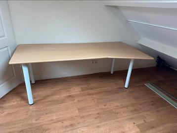 Bureau eikenhout. Gratis afhalen