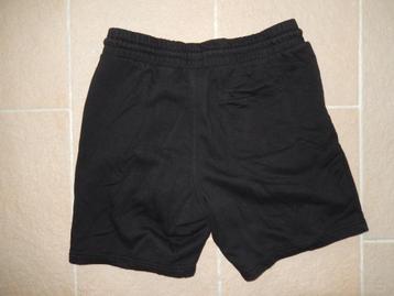 * H&M zwart sweatshort - regular fit - korte broek maat m * beschikbaar voor biedingen