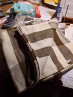 Tafelkleedjes. 120 x 100 cm. AaBe Wol, Ophalen of Verzenden, Nieuw, 100 cm of meer, Overige typen