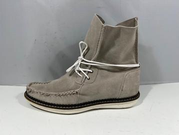 Nieuw:Atelier do Sapato, maat 39. Eigenzinnig grijze laarsje beschikbaar voor biedingen