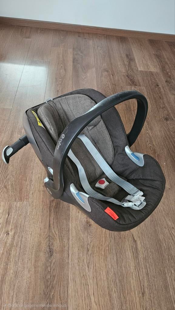 Cybex Aton Q Autostoel - Veilig en Comfortabel, Kinderen en Baby's, Autostoeltjes, Gebruikt, Overige merken, 0 t/m 13 kg, Autogordel