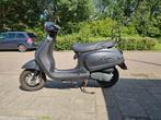 Santini capri 2021 geel kenteken, Fietsen en Brommers, Scooters | Overige merken, Ophalen, Zo goed als nieuw