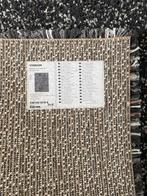 Vloerkleden Ikea Vindum 2 stuks bruin beige zeer mooi, Huis en Inrichting, Stoffering | Tapijten en Kleden, Ophalen, 150 tot 200 cm