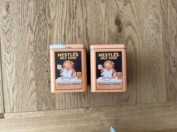 Nestle's Milk Food bewaar blikken, vintagestyle beschikbaar voor biedingen