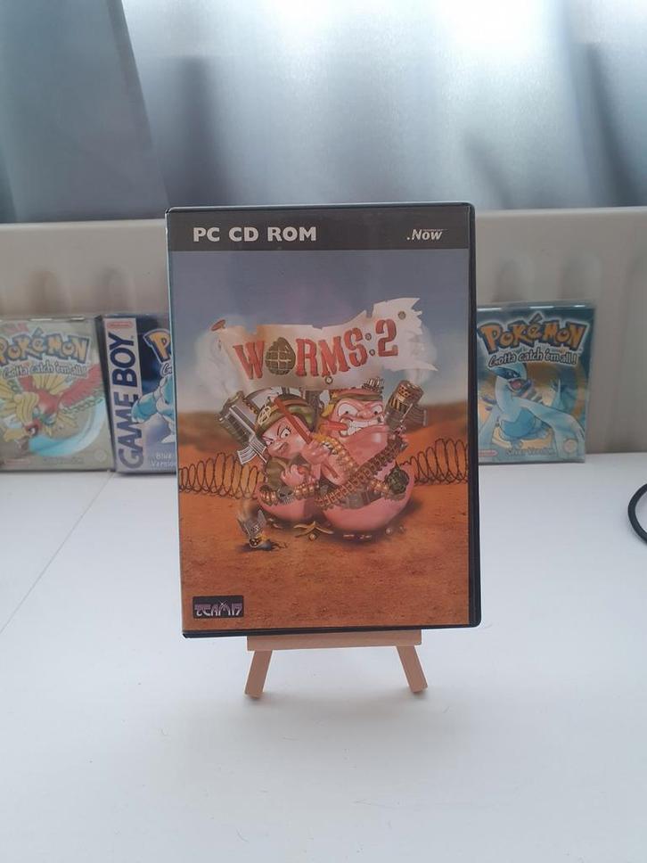 Worms 2 - PC CD-ROM - Klassieker!, Spelcomputers en Games, Games | Pc, Gebruikt, Strategie en Constructie, 2 spelers, Vanaf 7 jaar