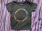 Grijs shirtje met tekst maatje 92, Kinderen en Baby's, Kinderkleding | Maat 92, Ophalen of Verzenden, Zo goed als nieuw, Shirt of Longsleeve