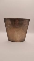 Vintage verzilverde vaas van SIS l'ECUYER  , Frankrijk, Overige materialen, Overige kleuren, Ophalen of Verzenden, Zo goed als nieuw