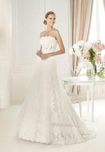 Prachtige nieuwe ivoorkleurige Pronovias bruidsjurk 36/38 beschikbaar voor biedingen