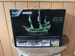Revell Ghost Ship – Lichtgevend Modelbouwpakket 1:150 schaal, Ophalen of Verzenden, Zo goed als nieuw, Revell