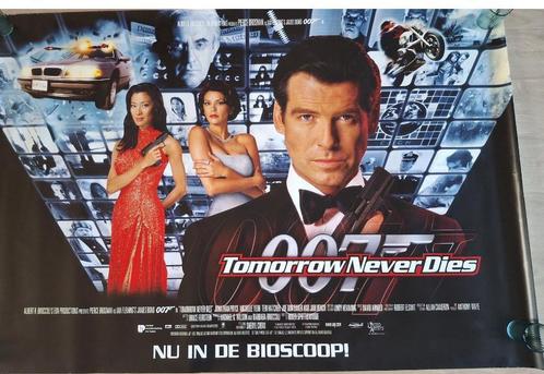 Originele James Bond filmposter Tomorrow Never Dies, Huis en Inrichting, Woonaccessoires | Schilderijen, Tekeningen en Foto's