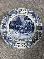 Wandbord sphinx van de lochemse hooiplukkers 1233-1933, Antiek en Kunst, Antiek | Keramiek en Aardewerk, Ophalen