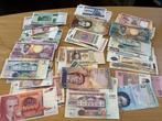 100 verschillende UNC biljetten, Verzenden