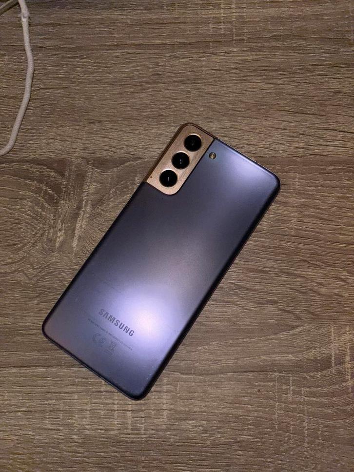 Samsung Galaxy S21 - voor onderdelen? Defecte Accu!!, Telecommunicatie, Mobiele telefoons | Overige merken, Gebruikt, Zonder abonnement