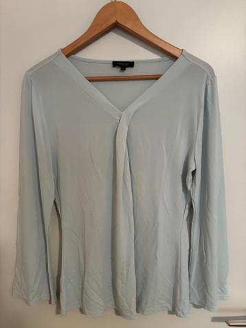 Claudia Strater licht blauwe top / blouse beschikbaar voor biedingen