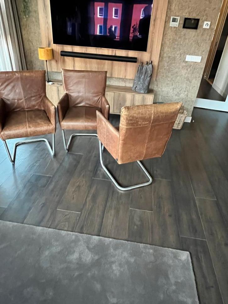 Leren Eetkamerstoelen van JESS , Goede Kwaliteit, Huis en Inrichting, Stoelen, Zo goed als nieuw, Drie, Leer, Bruin, Ophalen of Verzenden