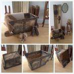 Uniek antieke mand, krat, bak, kist,varkensblaas, leer, Huis en Inrichting, Woonaccessoires | Schalen en Manden, Ophalen, Gebruikt
