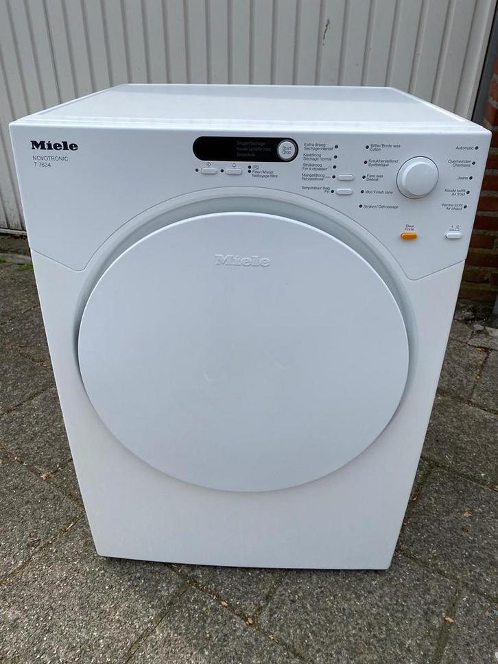 Miele Luchtafvoer Droger. werkt perfect !, Witgoed en Apparatuur, Wasdrogers, Zo goed als nieuw, Luchtafvoer, Voorlader, 6 tot 8 kg
