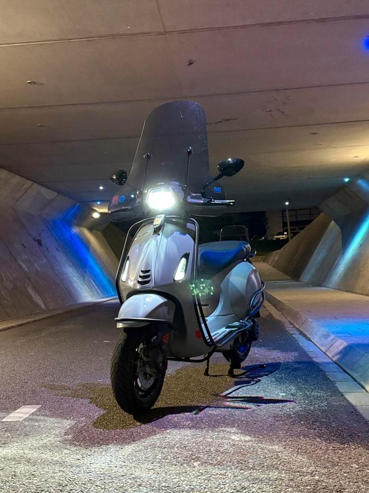 Vespa Sprint 2020 - Goede Staat, Fietsen en Brommers, Brommers | Vespa, Gebruikt, Overige modellen, Maximaal 45 km/u, Ophalen
