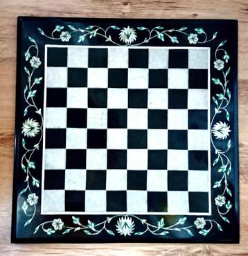 Schaakbord Pietra Dura marmer ingelegd intarsia edelsteen beschikbaar voor biedingen