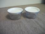 2 Tupperware Bakjes ( wit deksel, 200 ml ), Huis en Inrichting, Keuken | Tupperware, Ophalen of Verzenden, Gebruikt, Wit, Bak of Kom