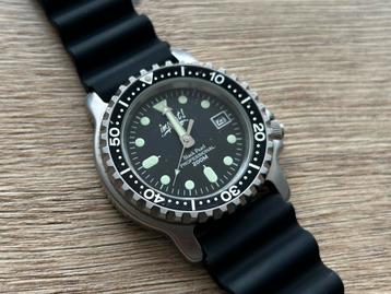 Impact Black Pearl Professional 200 m duikhorloge beschikbaar voor biedingen