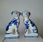 Oude porseleinen hondjes, puntgaaf, Antiek en Kunst, Antiek | Porselein, Ophalen of Verzenden