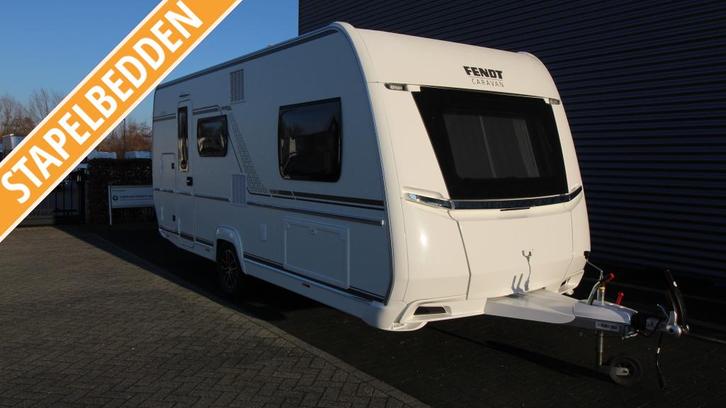 Fendt Apero 495 SKM 2000 kg as / stapelbed, Caravans en Kamperen, Caravans, Bedrijf, tot en met 5, 1250 - 1500 kg, Treinzit, Fendt