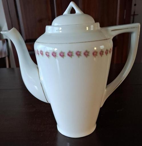 Witte koffiekan porselein met roze bloemetjesrand, Antiek en Kunst, Antiek | Porselein, Ophalen of Verzenden