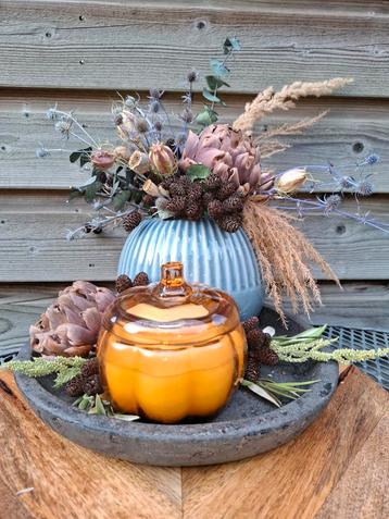  Herfstarrangement droogbloemen artisjok beschikbaar voor biedingen