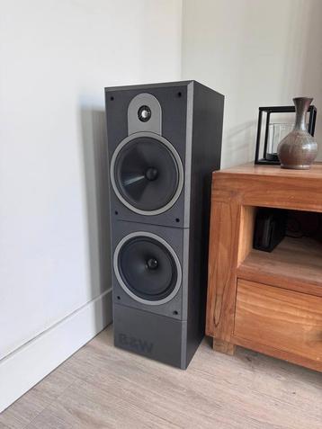 B&W DM620 vloerstaande speakers beschikbaar voor biedingen
