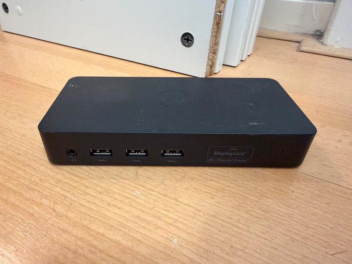 Dell D3100 Dockingstation, Computers en Software, Dockingstations, Zo goed als nieuw, Verzenden