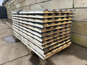 Sandwich dakpanelen | 2100x1000 mm beschikbaar voor biedingen