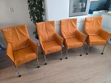 4 Montis Chaplin stoelen beschikbaar voor biedingen
