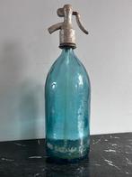 Antiek blauwe spuitfles, Ophalen