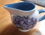 Melkkannetje Jet ter Steege Hortensia, Huis en Inrichting, Keuken | Servies, Ophalen, Zo goed als nieuw, Overige stijlen, Overige typen