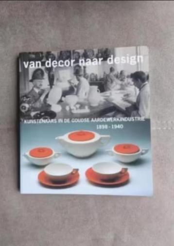 Van decor naar design1898 - 1940 (plateel) door H. Vogel beschikbaar voor biedingen