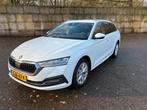 Skoda Octavia 1.0 TSI E-tech Mhev 110pk DSG 2021 Wit, Auto's, Stof, Wit, 1253 kg, Stationwagon