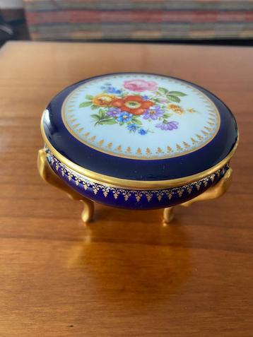 Vintage Limoges porselein kobalt bonbondoos - Frankrijk beschikbaar voor biedingen